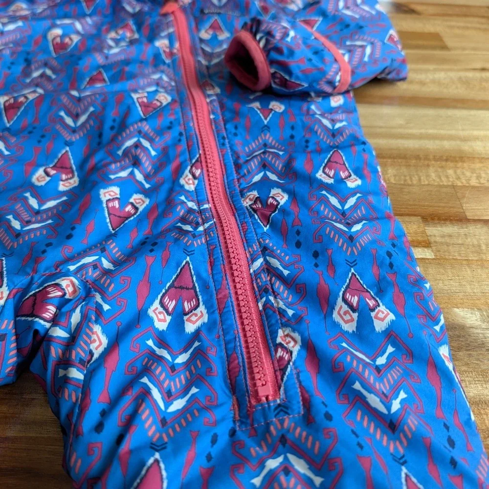 Patagonia Kid's Reversible Puff-Ball Bunting Blue/Pink Geometric Print 6-12M